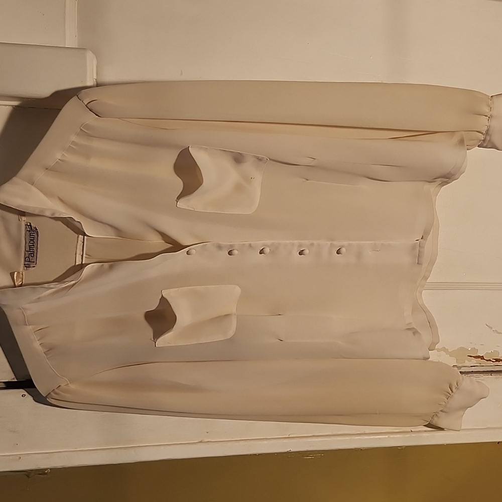Palmount Blouse - Picture 2 of 6